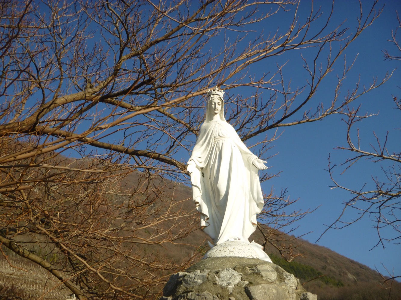 Saint vierge Macumba ! 