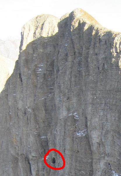 Un balcon dans la muraille de Moujious !