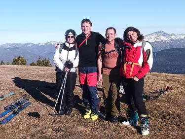 Découverte du ski de randonnée auprès d'un groupe