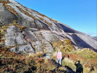 Un caillou vertigineux !