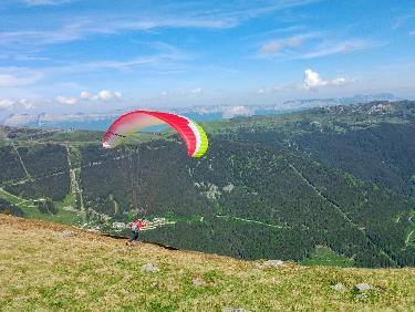 Un vol exquis dans le Haut-Breda