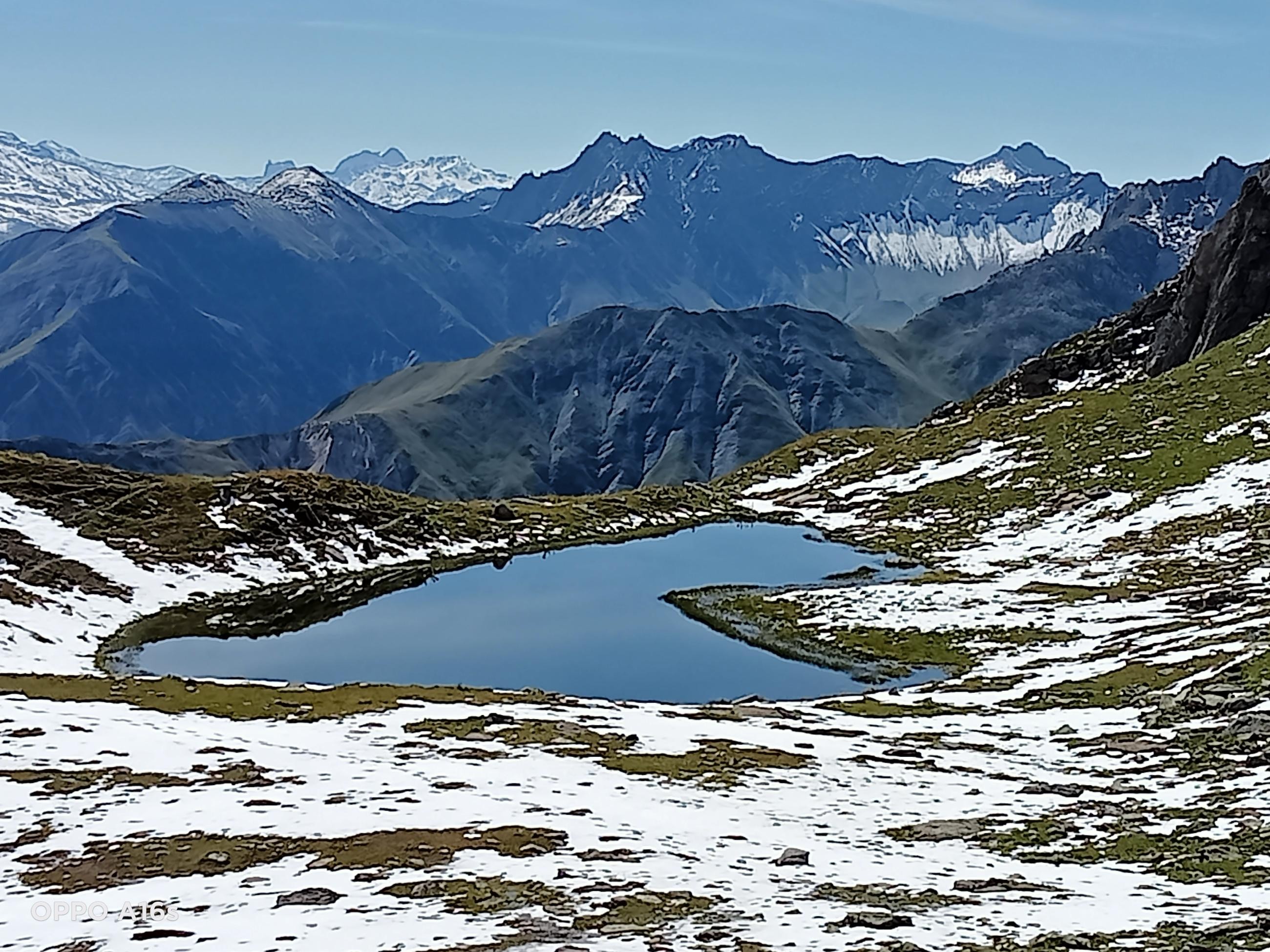 Un des deux lacs du Cheval Noir