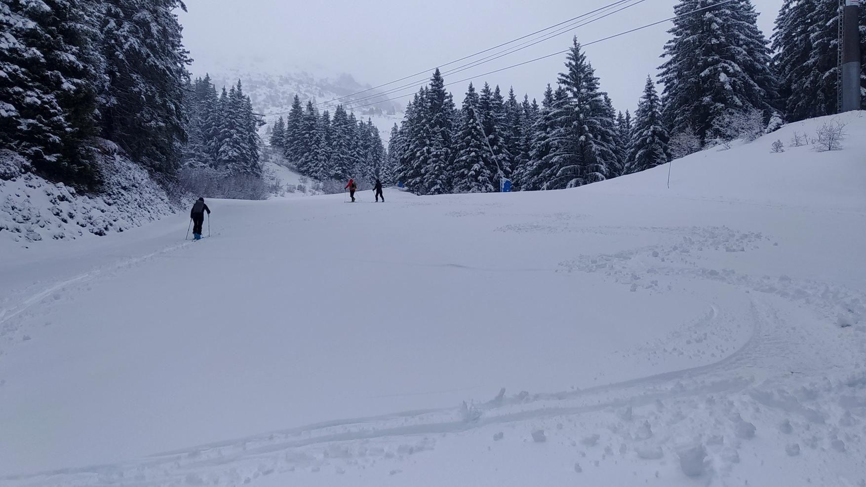 UpksP6WqjTeXeB6CcMhkwaEsTx1__VQxHpXX39qsALE-2048x1152.