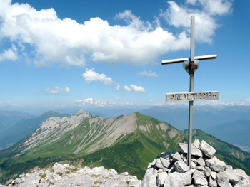 Vue depuis la pointe de l'Arcalod