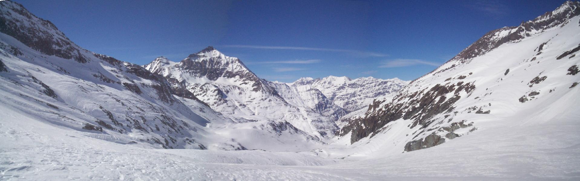 Vue depuis le Glacier de l'Arnès, coté Avérole.