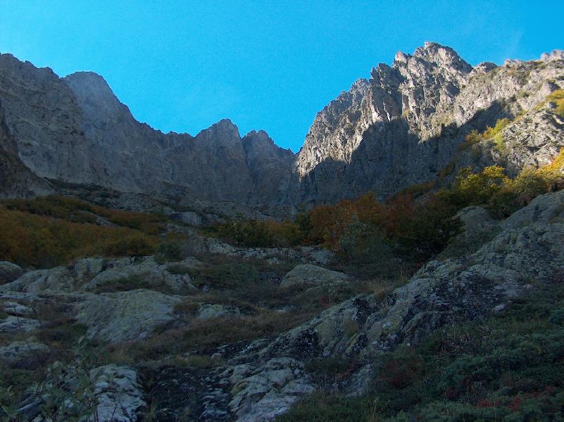 Vue du Vallon du Rochier, en montant.