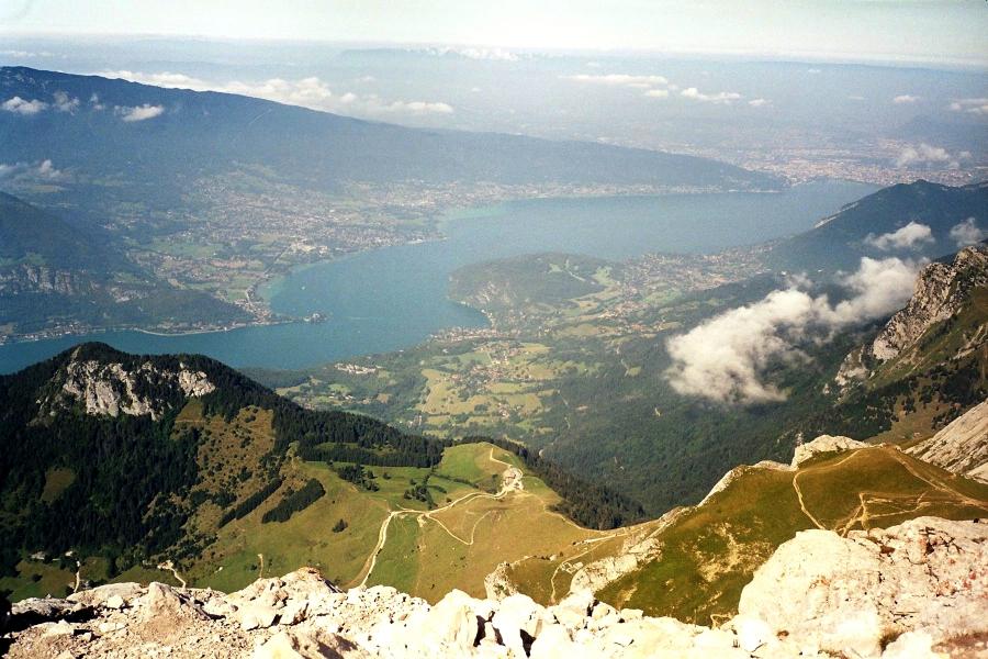 Vue plongeante depuis le sommet