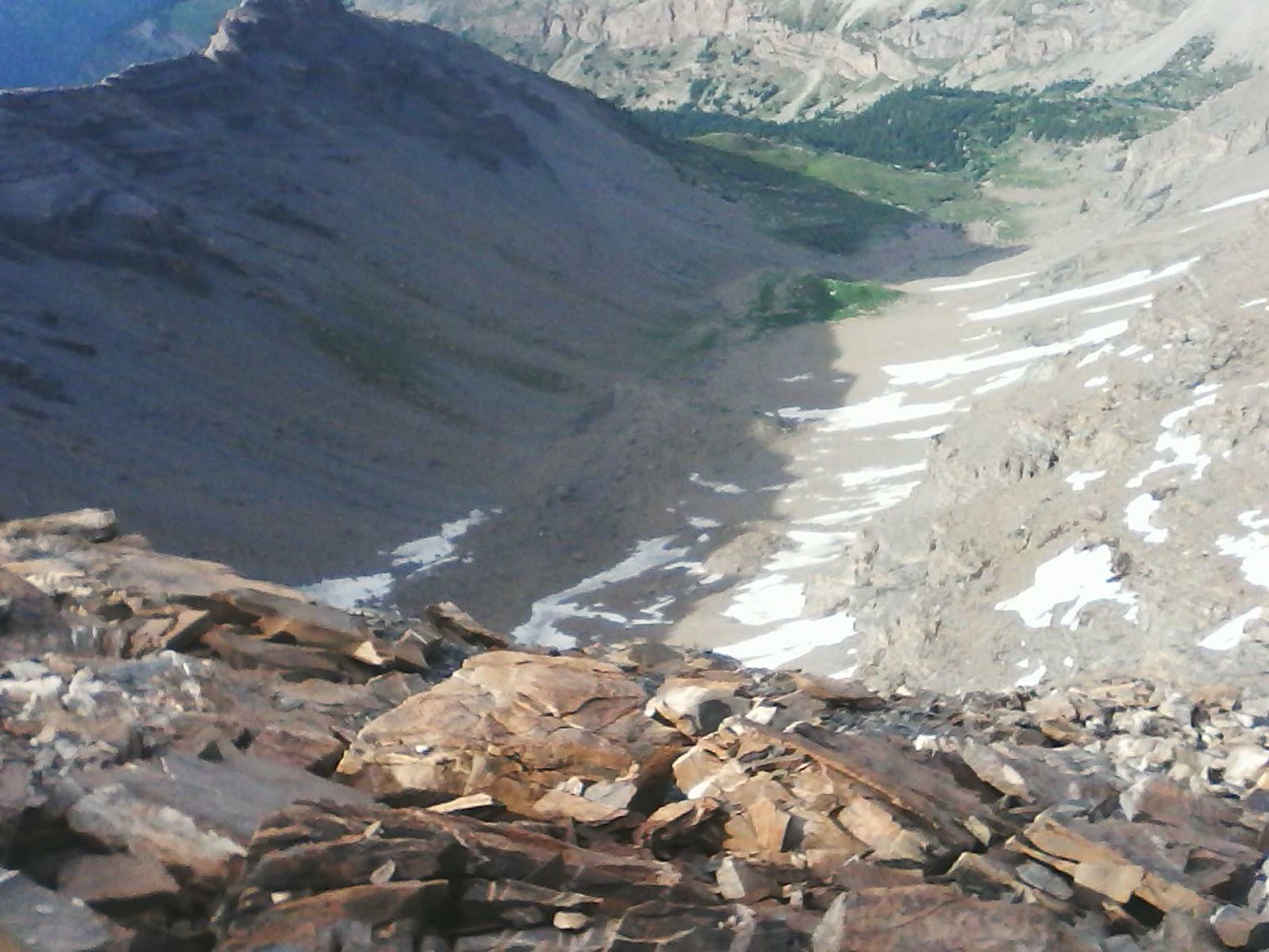 vallon cros; on peut imaginer la pente d'accÃ¨s au col des rounous par ce vallon