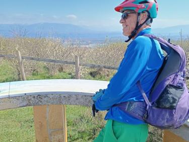 Beau single le long de la Versoix et mont Morex