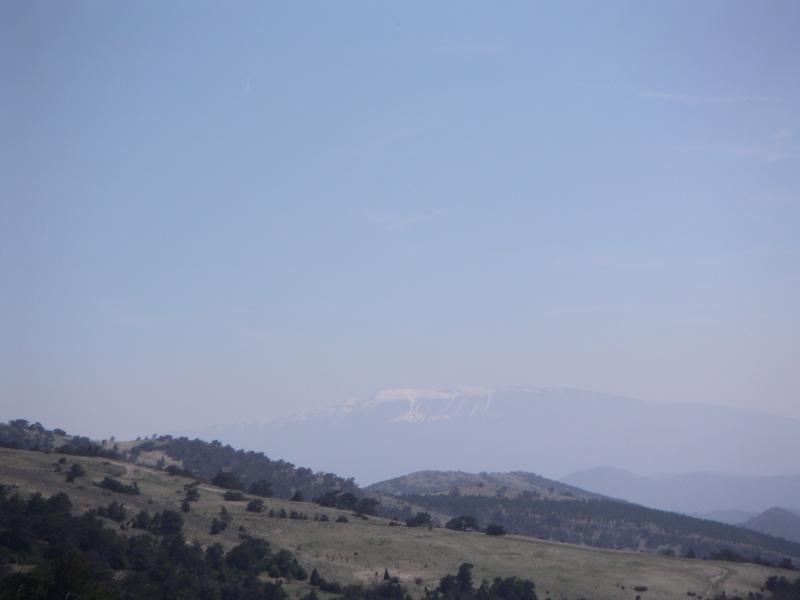 ventoux encore enneigé