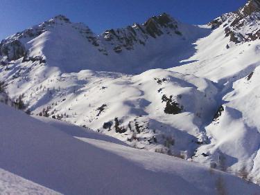 vers la cane du Casset ( au centre) et la tÃªte d&apos;Eslucis