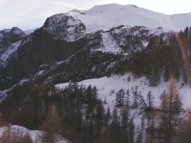 vers la Roche MouliniÃ¨re et la crÃªte de Noundy 