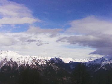 vers la vallÃ©e de Ceillac: le Mont Viso apparait  ,et le pÃ©ouvou Ã  D