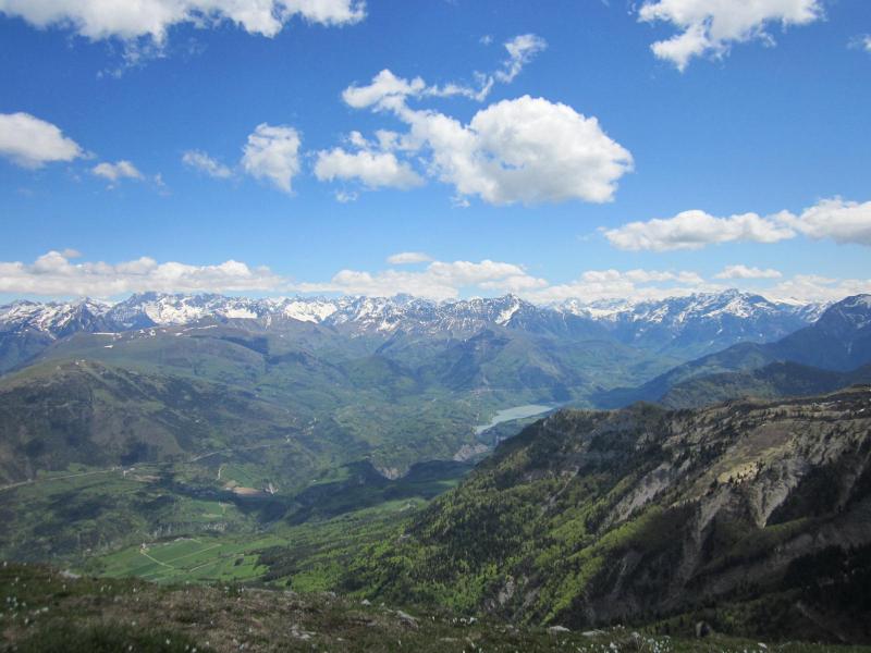 vers l'est
