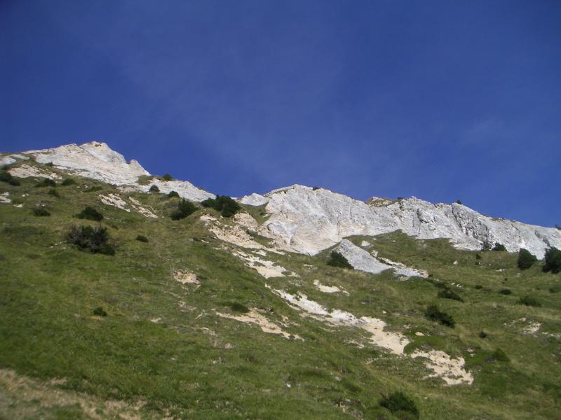 vers les crêtes du Mont Charvet
