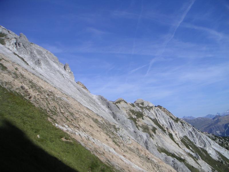 vers les crêtes du Mont Charvet