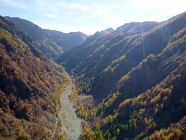 La balade commence par un long faux plat de 3 bornes pour mettre en jambe