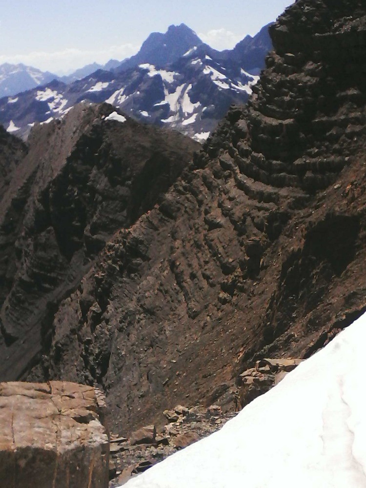 vu depuis la sortie du couloir .cette photo donne dÃ©jÃ  une meilleure indication de la pente