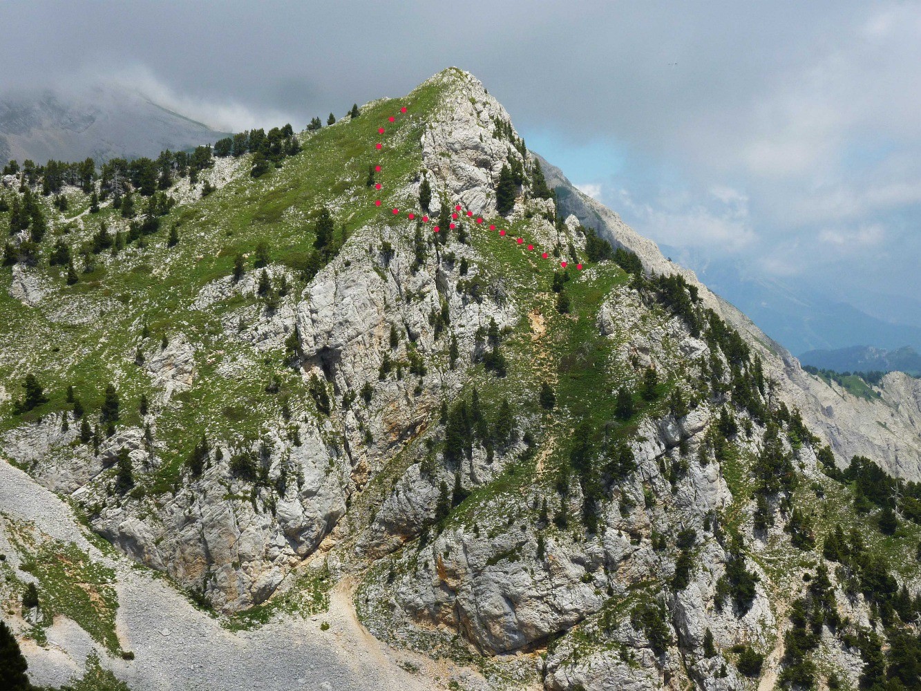 Vue de la derniÃ¨re partie de la montÃ©e, avec la facette sud entre autre