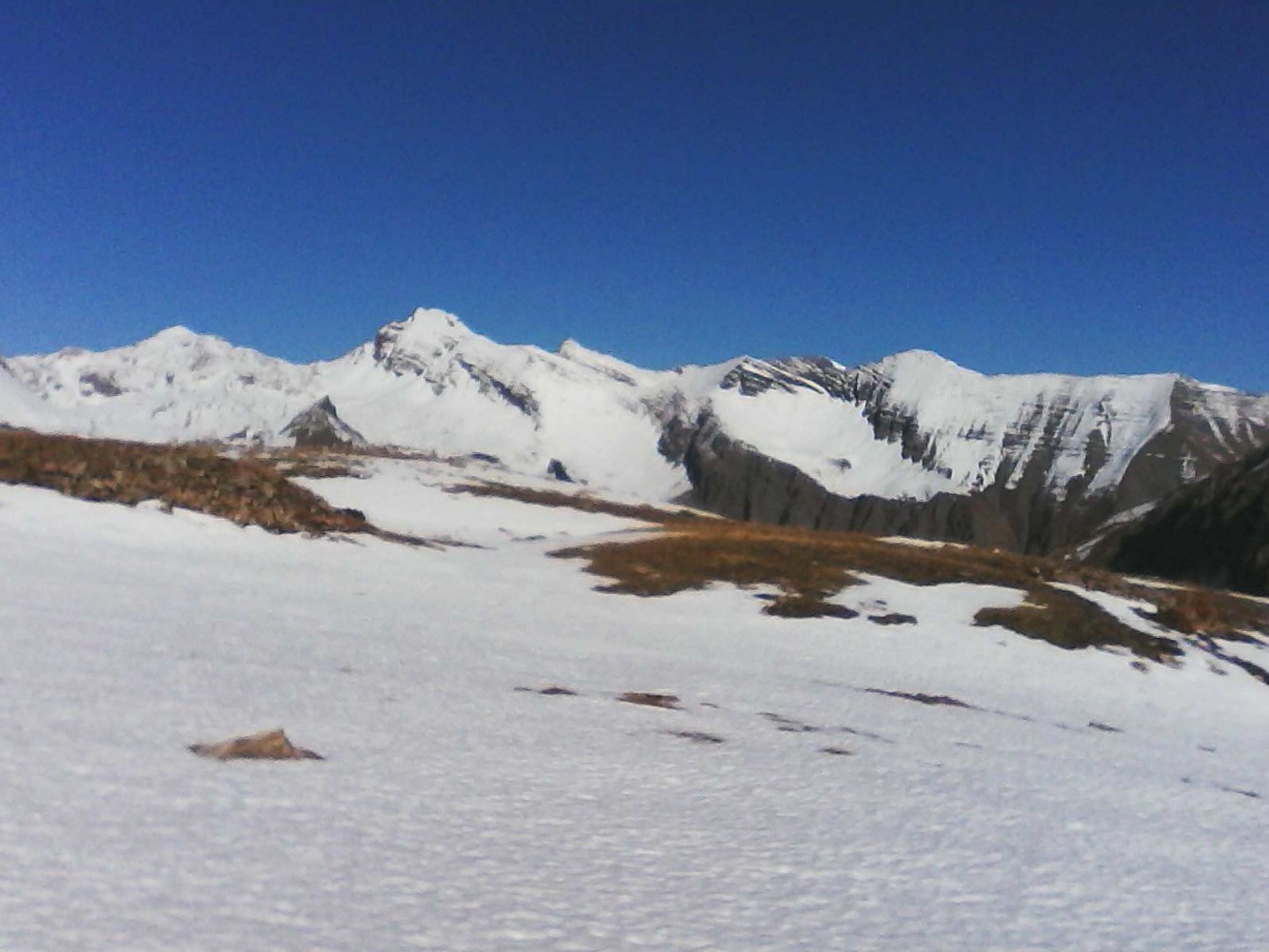 vue vers roc blanc- tÃªte du couleau- pic de rochelaire , aprÃ¨s la sortie de forÃªt