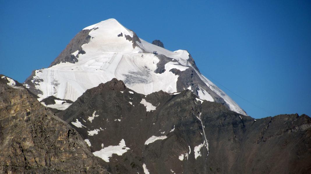 Zoom sur la Grande Motte.