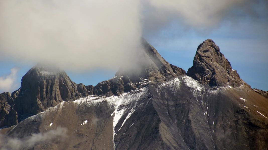 Zoom sur les aiguilles d'Arves.