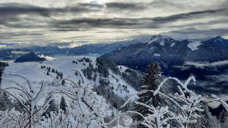 Ski de rando et de piste aux Brasses